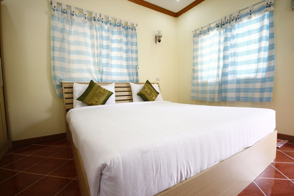 paradise resort buriram