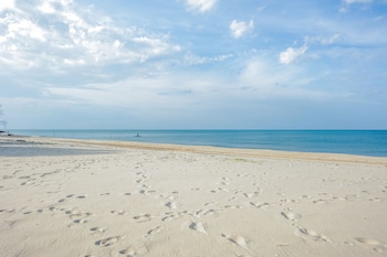 Haad Kaew Resort,On The Beach,3 star