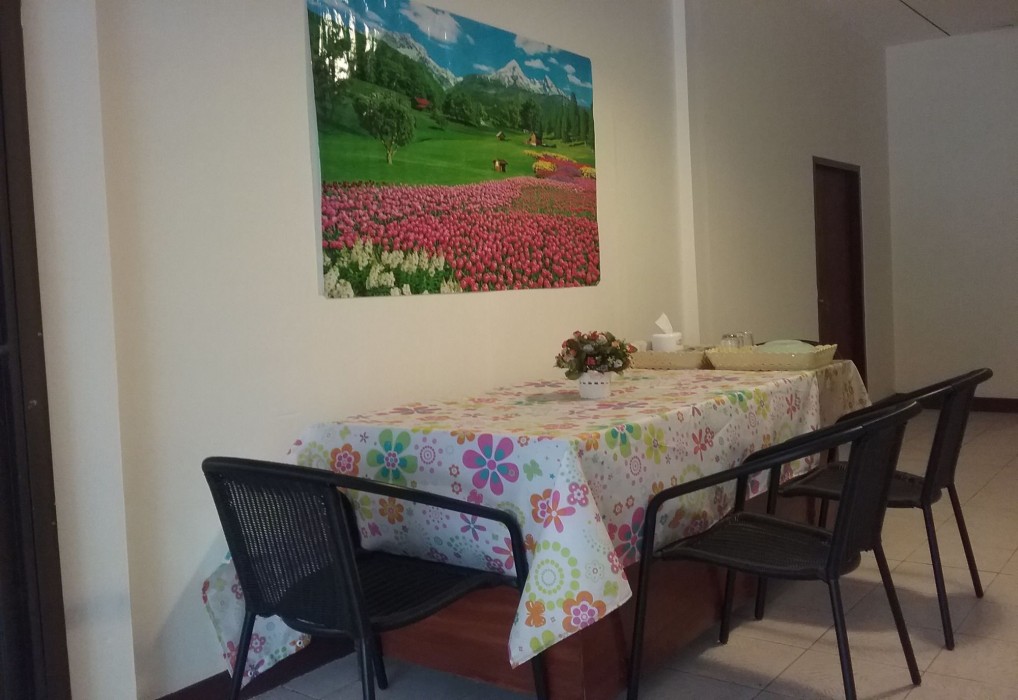 Srisin Guesthouse,Udon Thani Province>>Udon Thani,3 star