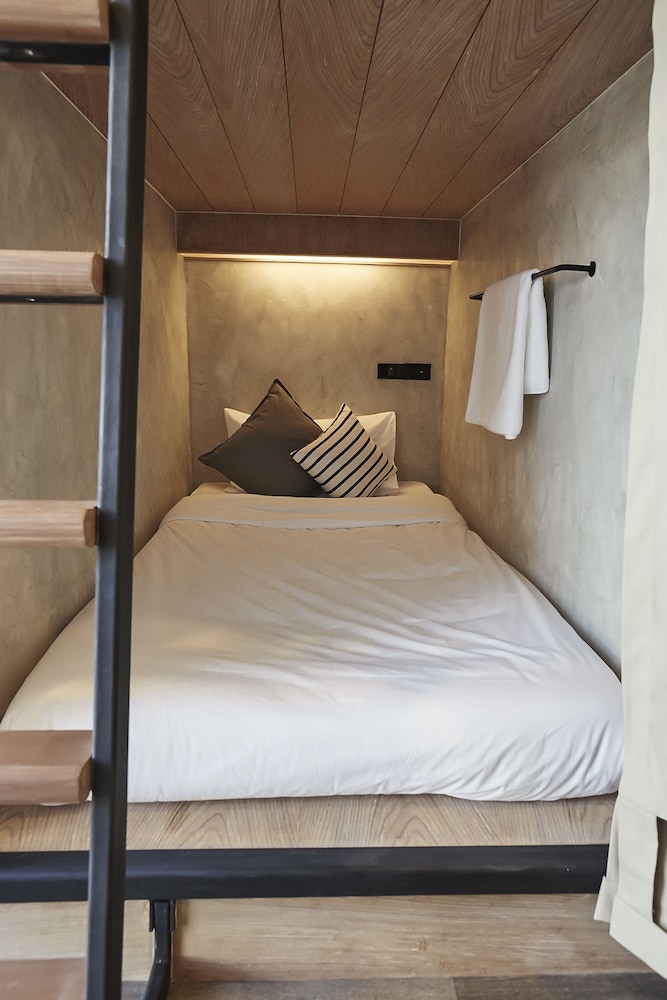 vann bangkok boutique house