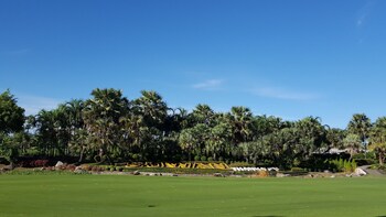 suwan golf and country club