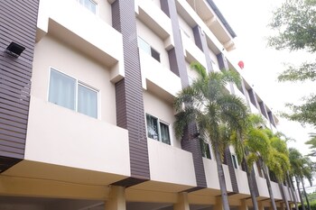 the square rayong