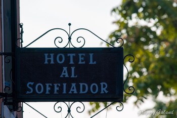 hotel al soffiador