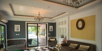 Coco Beach Resort Bangsaen,Chonburi>>Chon Buri,3 star