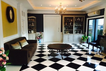 Coco Beach Resort Bangsaen,Chonburi>>Chon Buri,3 star