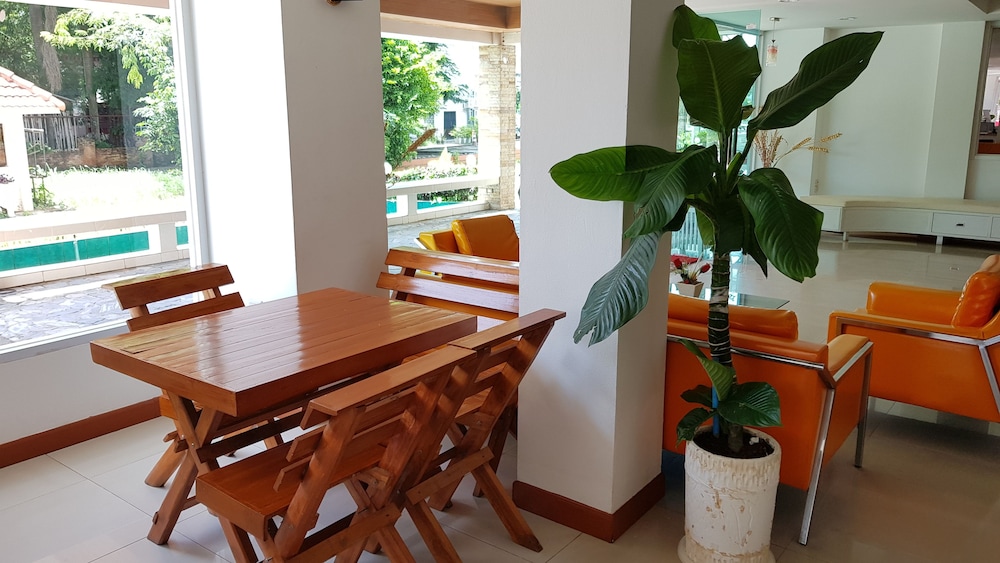bt grand condotel