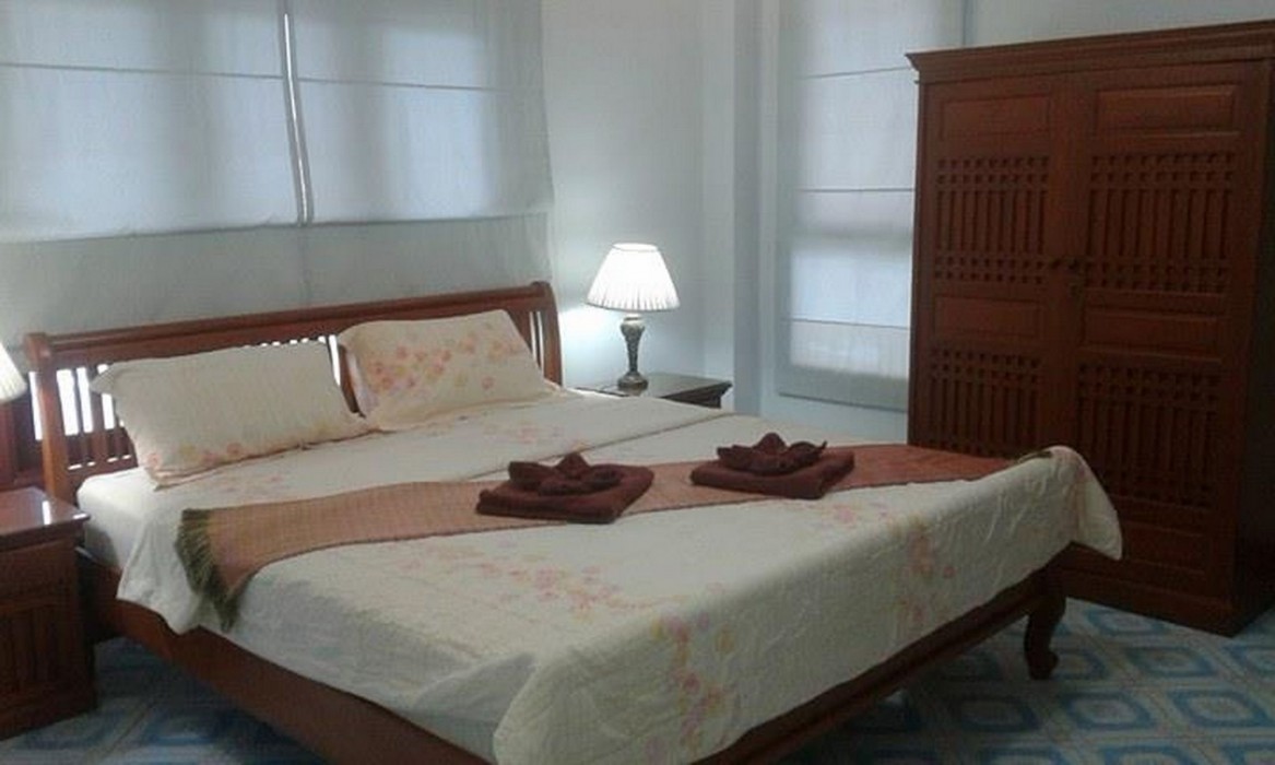 majestic villas phuket