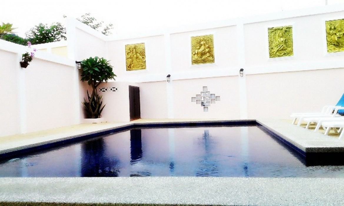 majestic villas phuket