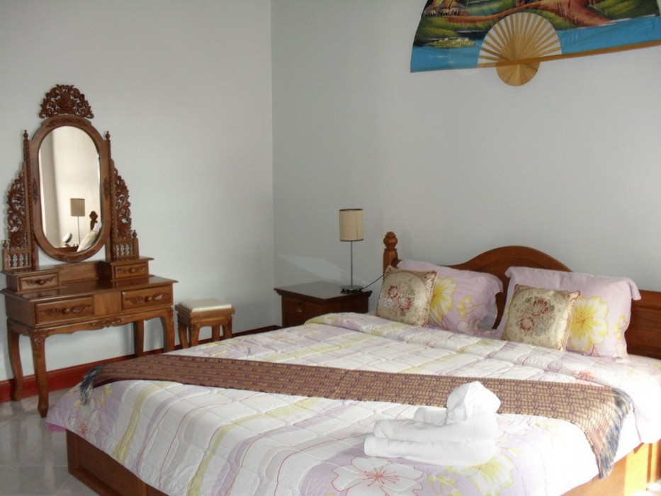 majestic villas phuket
