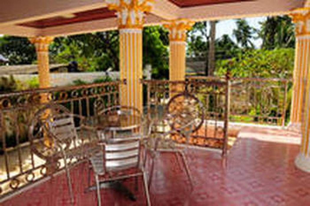 majestic villas phuket