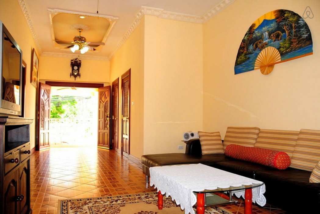 majestic villas phuket