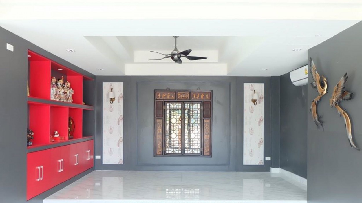 we world boutique hatyai