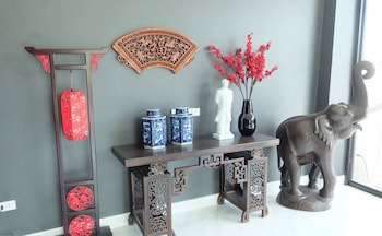 we world boutique hatyai