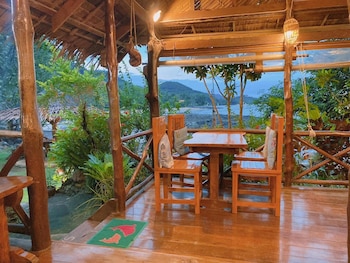 sabai corner bungalows