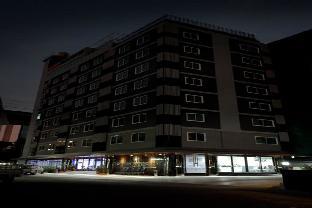 top high airport link hotel