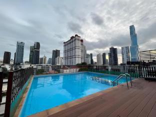 top high airport link hotel