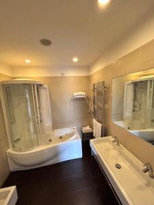 Hotel Aspromonte,Citta Studi>>Cardano Al Campo,3 star