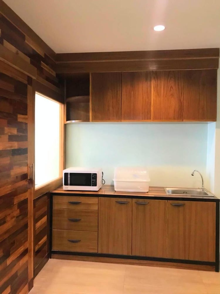 Triple B Boutique Residence,Chonburi>>Chon Buri,3 star