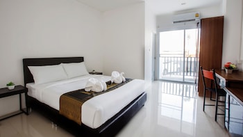 b2 korat boutique and budget hotel
