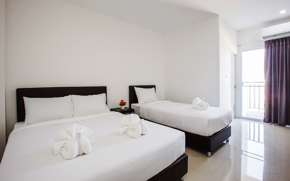 b2 korat boutique and budget hotel