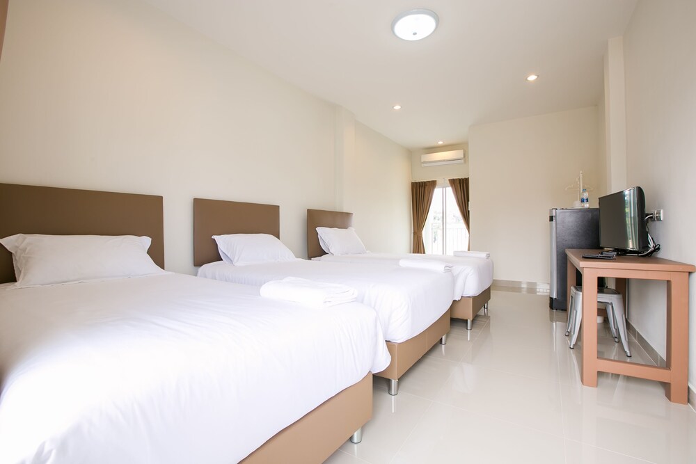 j house phetchaburi