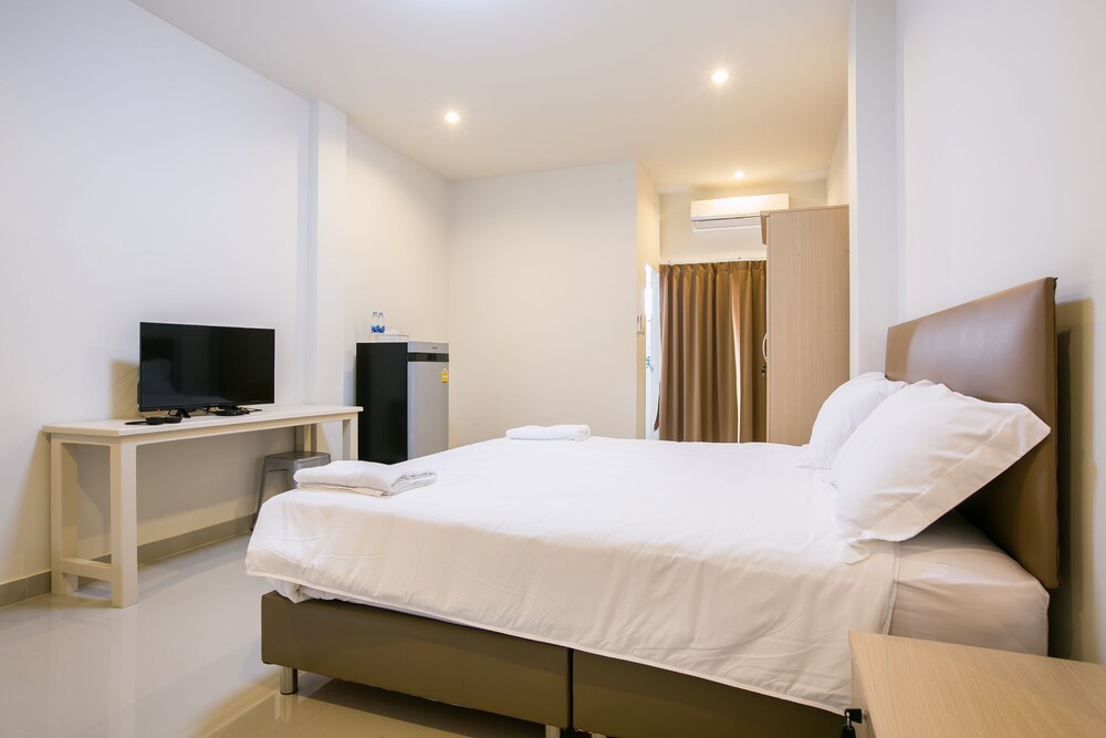 j house phetchaburi