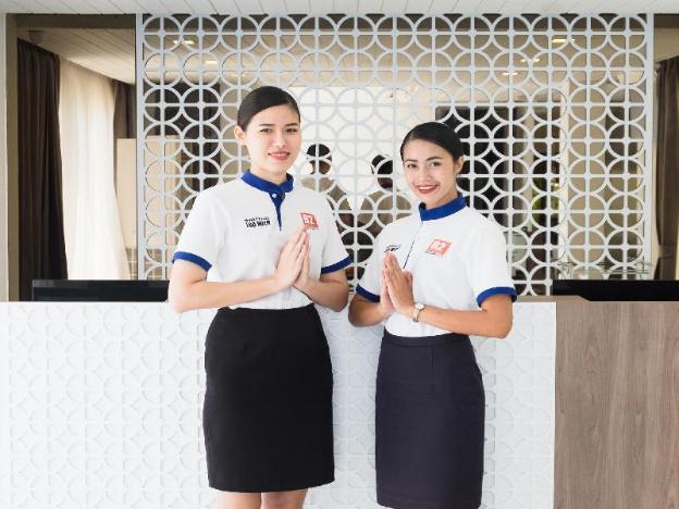 b2 riverside premier resort