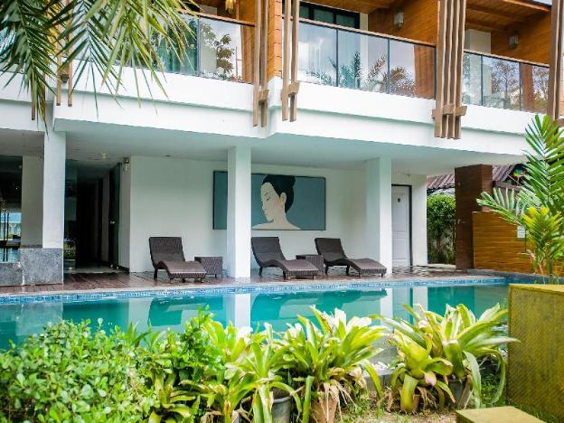 b2 riverside premier resort