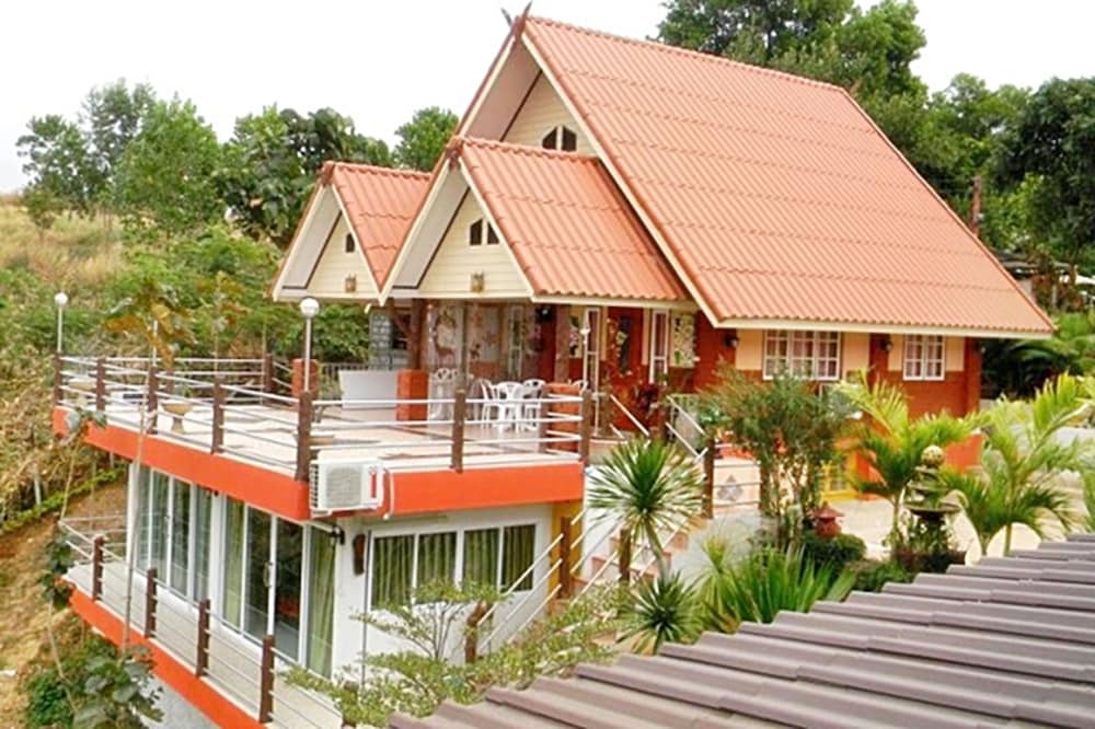 klong sai hills resort