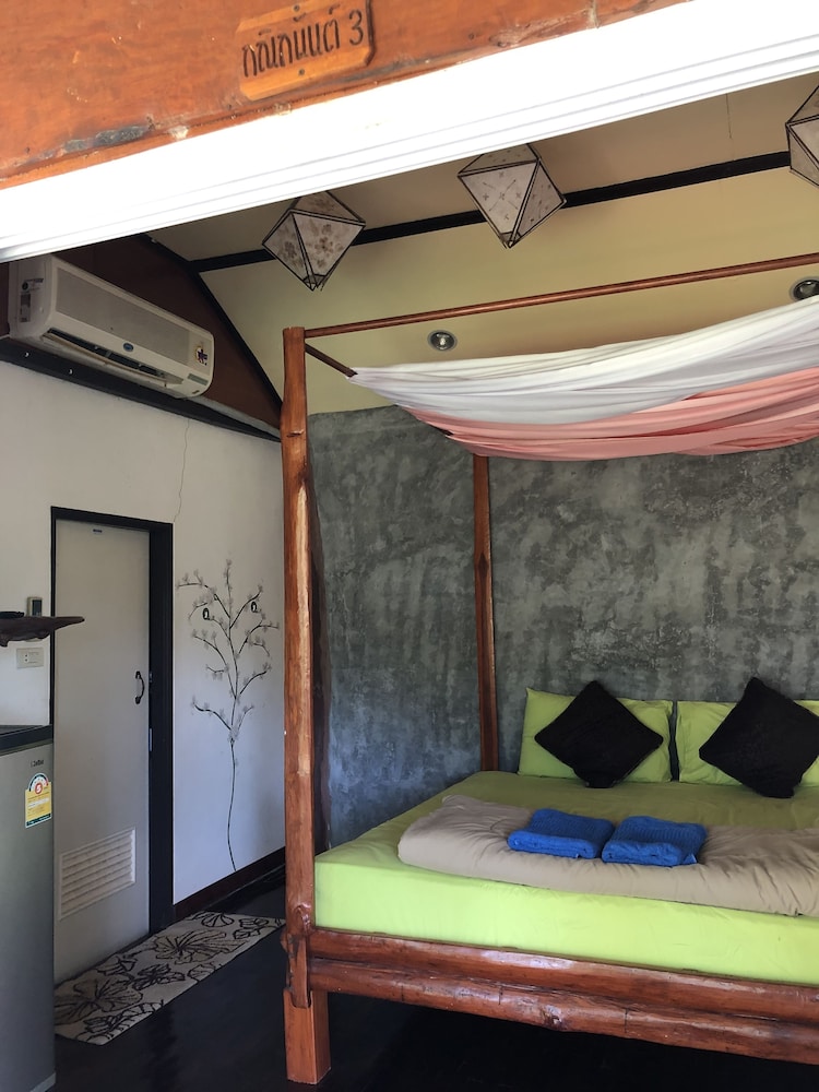 klong sai hills resort