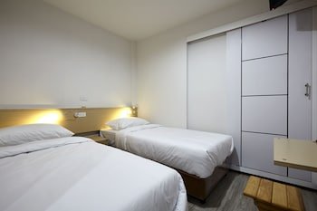 le bonheur poshtel hostel