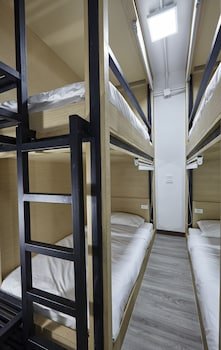 le bonheur poshtel hostel