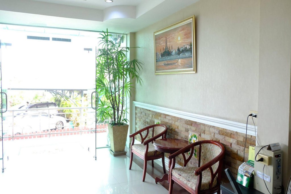 banchang apartment and hotel