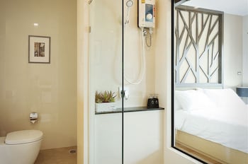 green point residence hotel