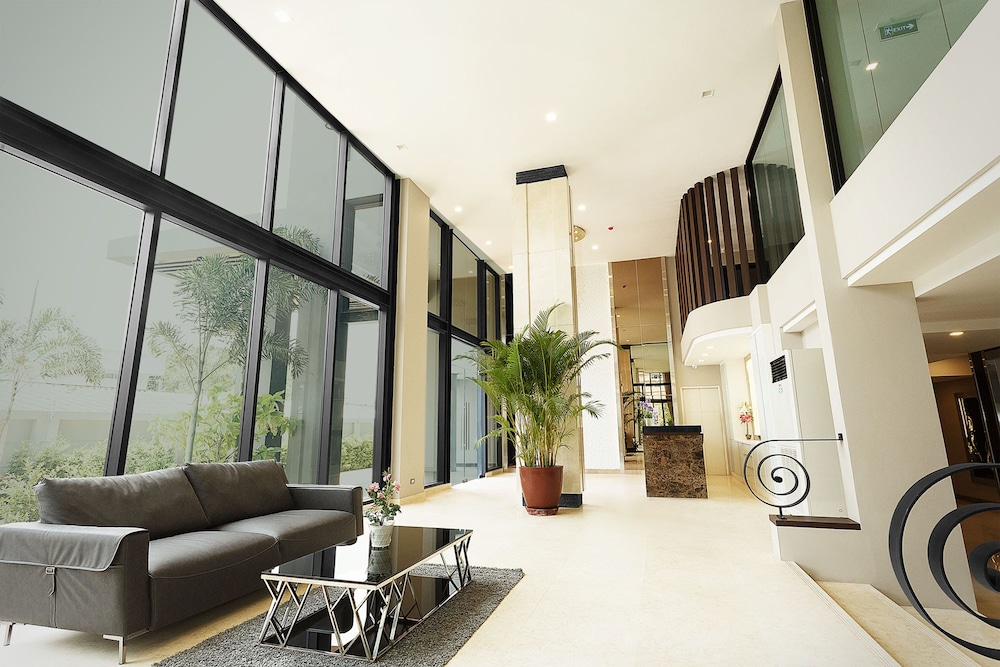 green point residence hotel