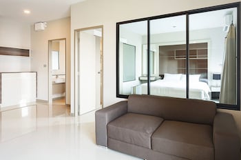 green point residence hotel