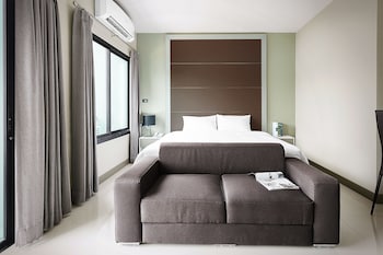 green point residence hotel