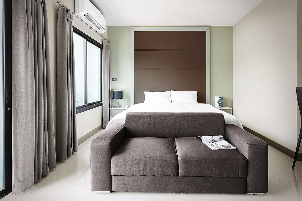 green point residence hotel