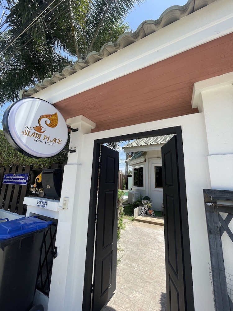 the siam place pool villa