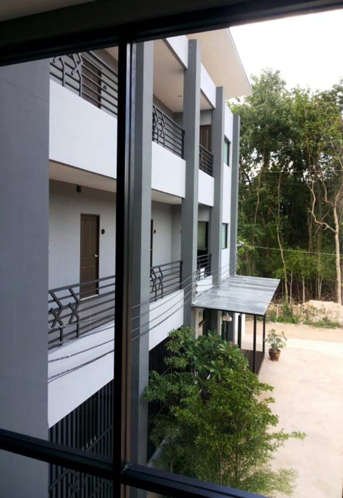 house 945