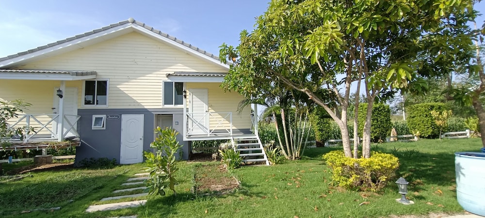 baan rabiengkao hua hin