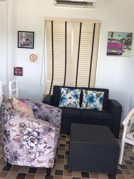 baan rabiengkao hua hin