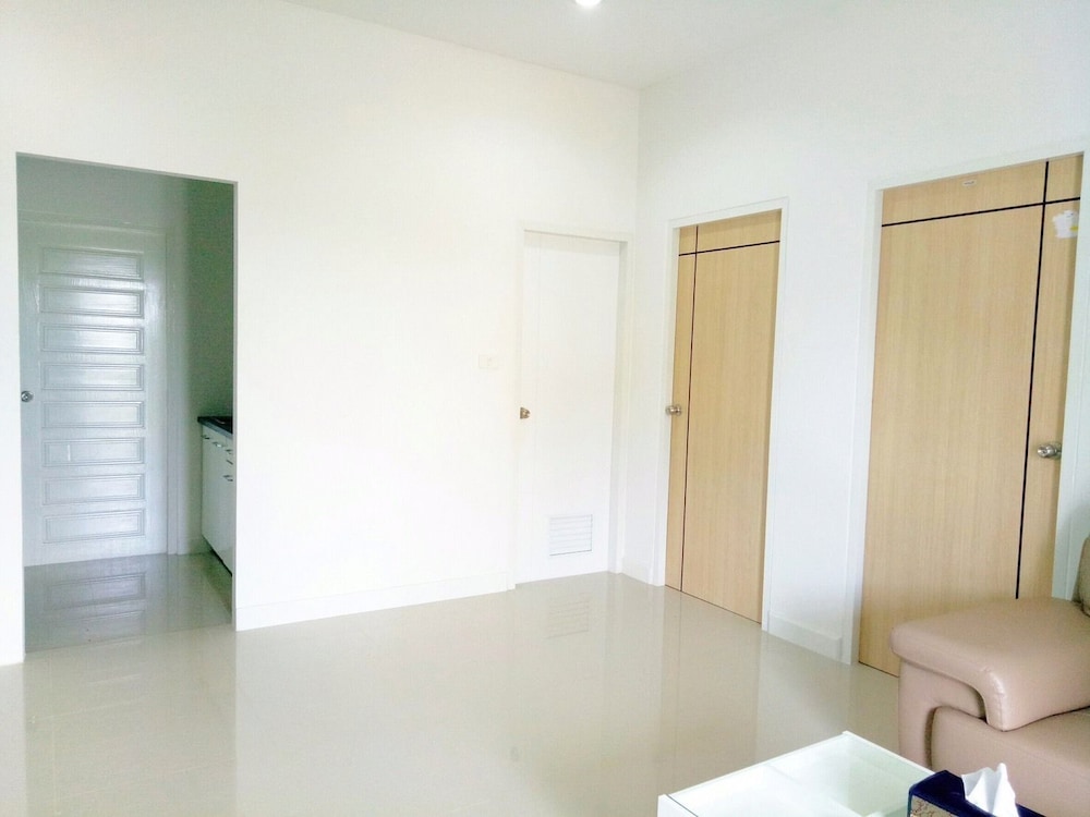 baan rabiengkao hua hin