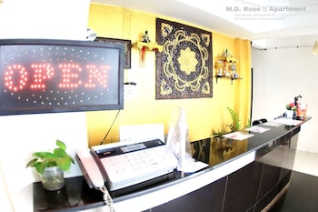 md rose apartment