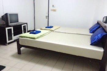 md rose apartment