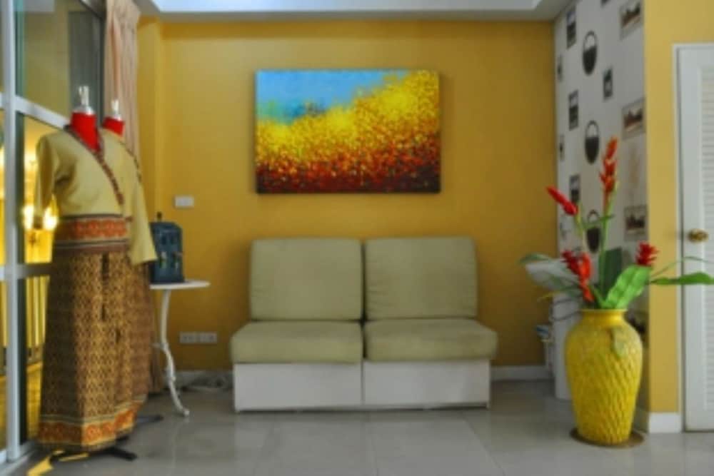 nsiri resort and hotel