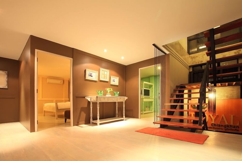 the royal chiangkhan boutique hotel