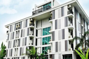 leelawadee resotel raminthra 23