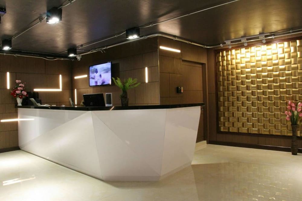 leelawadee resotel raminthra 23