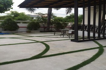 leelawadee resotel raminthra 23